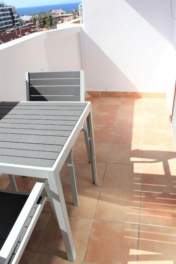 Superb Seaview Apartment In Playa De Las Americas Extérieur photo